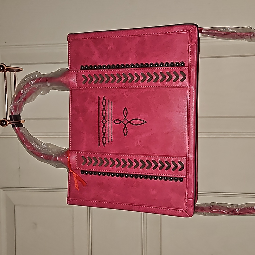 Pink montana west purse